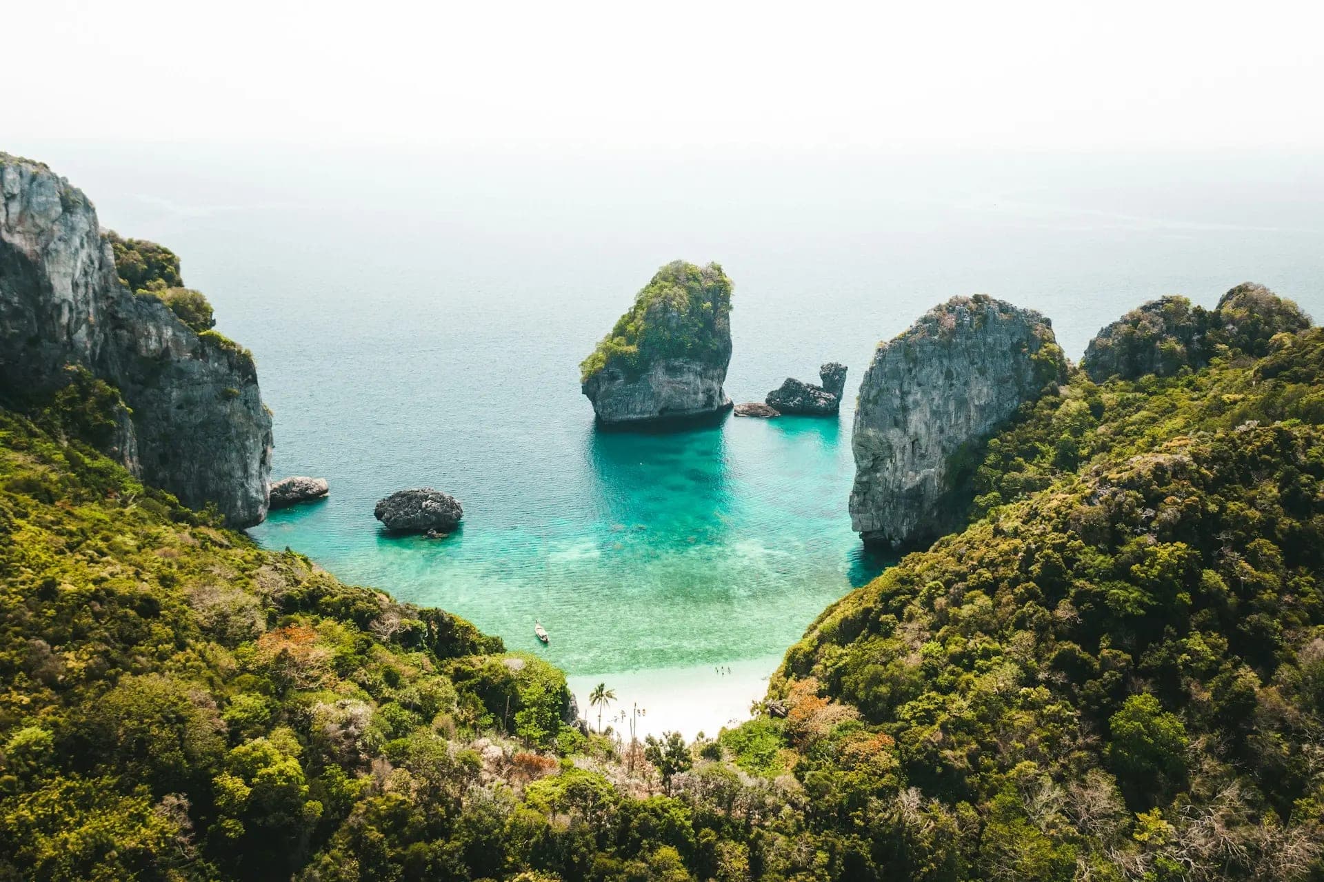Best Beaches in Thailand: Phuket, Samui & Hidden Spots